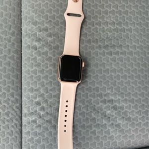 Apple Watch 40mm Series 4